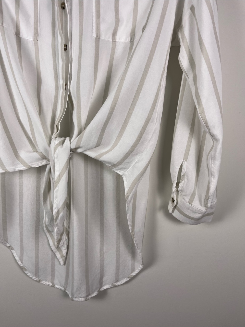 Anthropologie Maeve Neutral Striped Button-Up Tie Front Top Size XS Lightweight - Picture 4 of 11